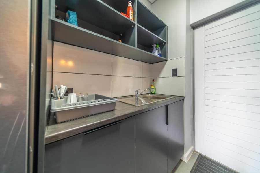 2 Bedroom Property for Sale in Newinbosch Western Cape